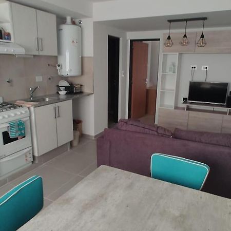 Departamento Calle Mendoza Albus -Acceso Rapido Ruta 22 General Roca Bagian luar foto